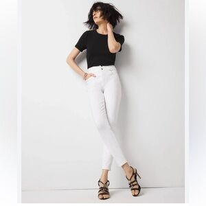 High-Rise White Skinny Jeans - Women's